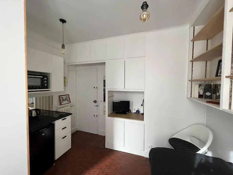 Daire Studio Charmant Et Cosy A Montmartre